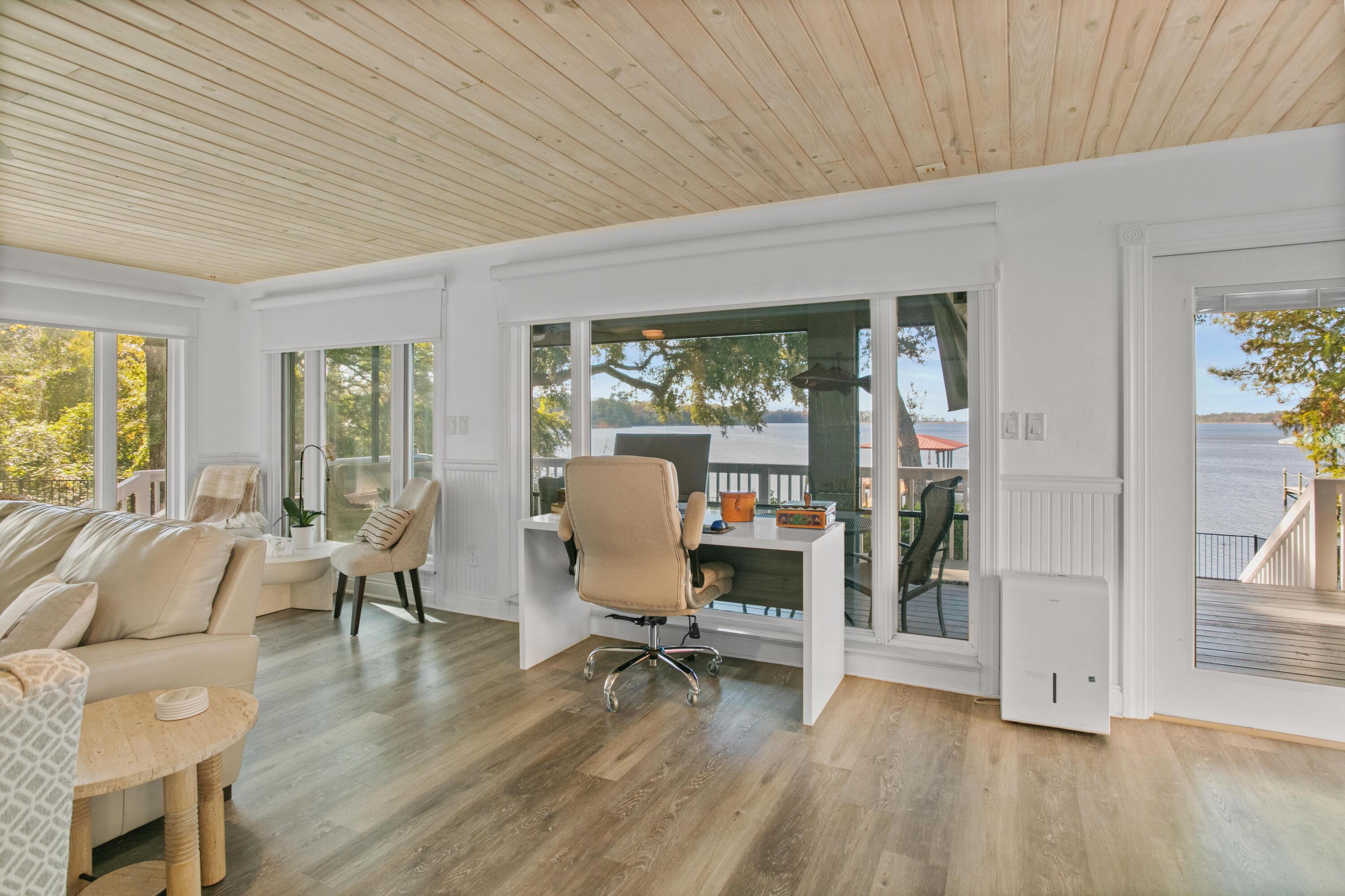 41 Waterview Place Freeport, FL 32439 - Photo 9 of 74 a living room with furniture and a large window