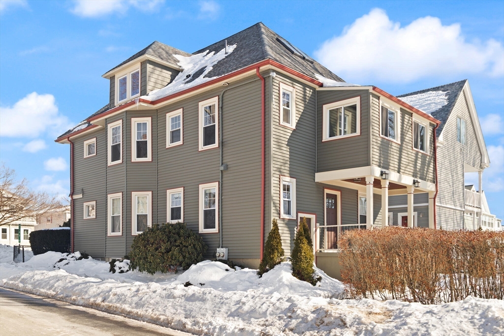 504 Main Street, Unit 1 Watertown, MA 02472 - Photo 32 of 35 a front view of a house