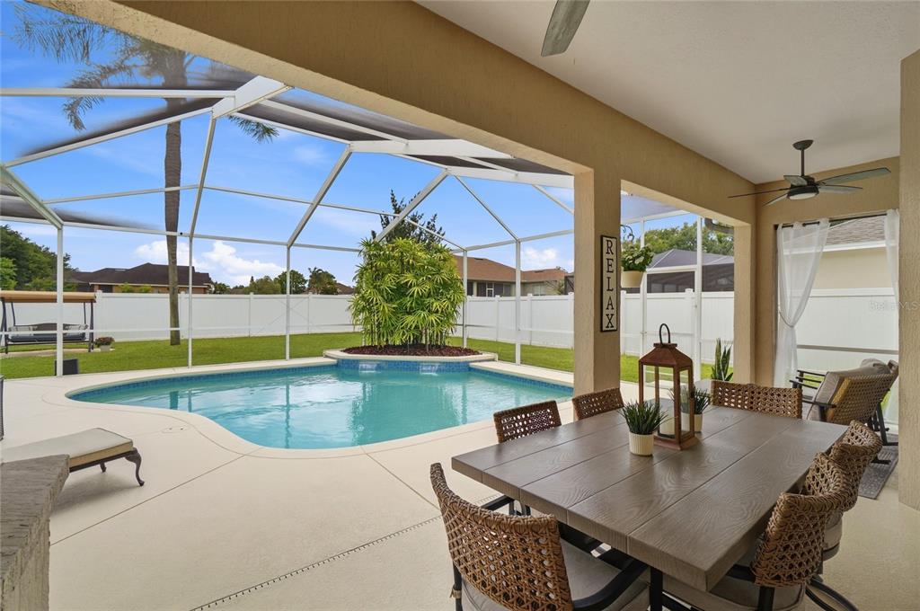 335 Ruby Lake Loop Winter Haven, FL 33884 - Photo 2 of 66
