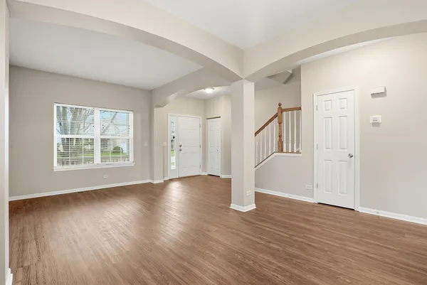 $2,900 | 2647 Pecos Circle, Montgomery, IL 60538