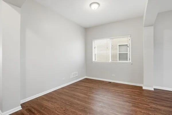 $2,900 | 2647 Pecos Circle, Montgomery, IL 60538