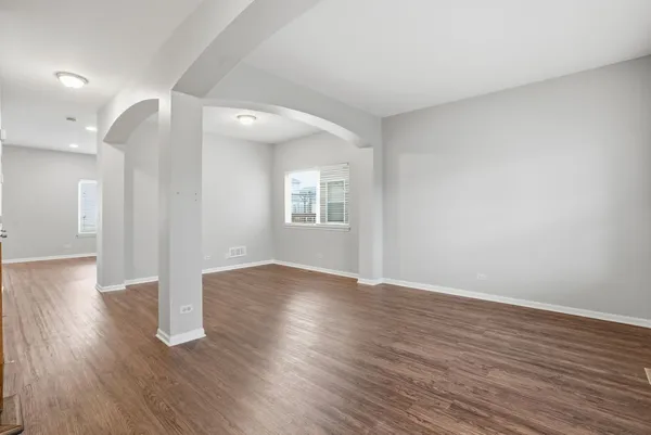 $2,900 | 2647 Pecos Circle, Montgomery, IL 60538