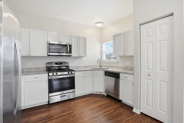 $2,900 | 2647 Pecos Circle, Montgomery, IL 60538