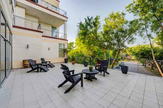 $345,000 | 102 Quitman Street, Unit 207, Houston, TX 77009