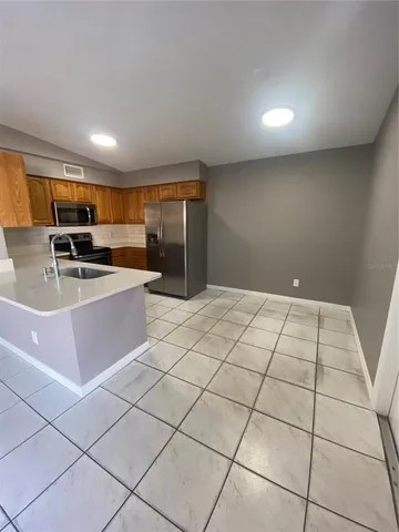 $2,400 | 3405 West Sligh Avenue, Tampa, FL 33614