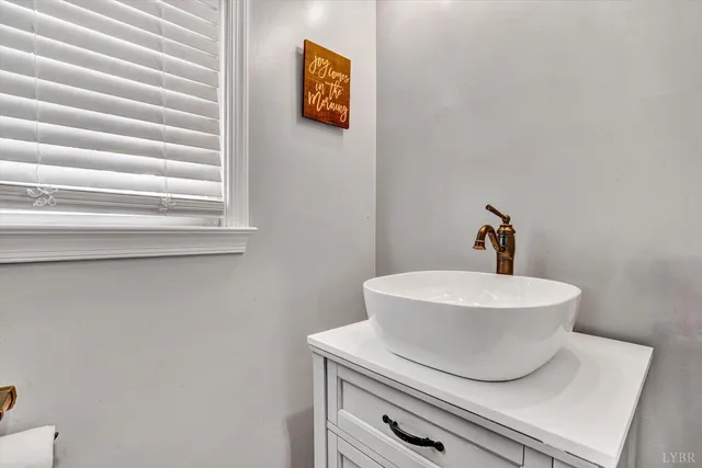 $500,000 | 1151 Roaring Run Road, Goode, VA 24556