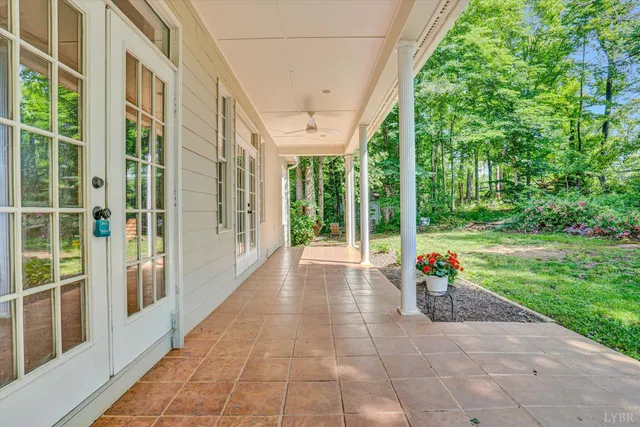 $500,000 | 1151 Roaring Run Road, Goode, VA 24556