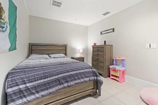 $435,000 | 2268 Northeast 16th Court, Jensen Beach, FL 34957