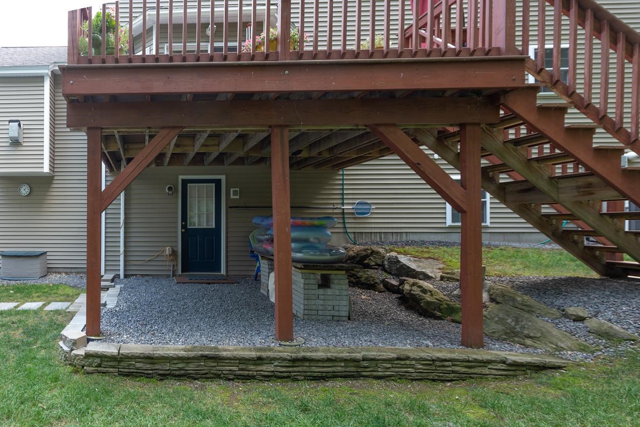 159 Lawrence Corner Road Pelham, NH 03076 - Photo 36 of 40