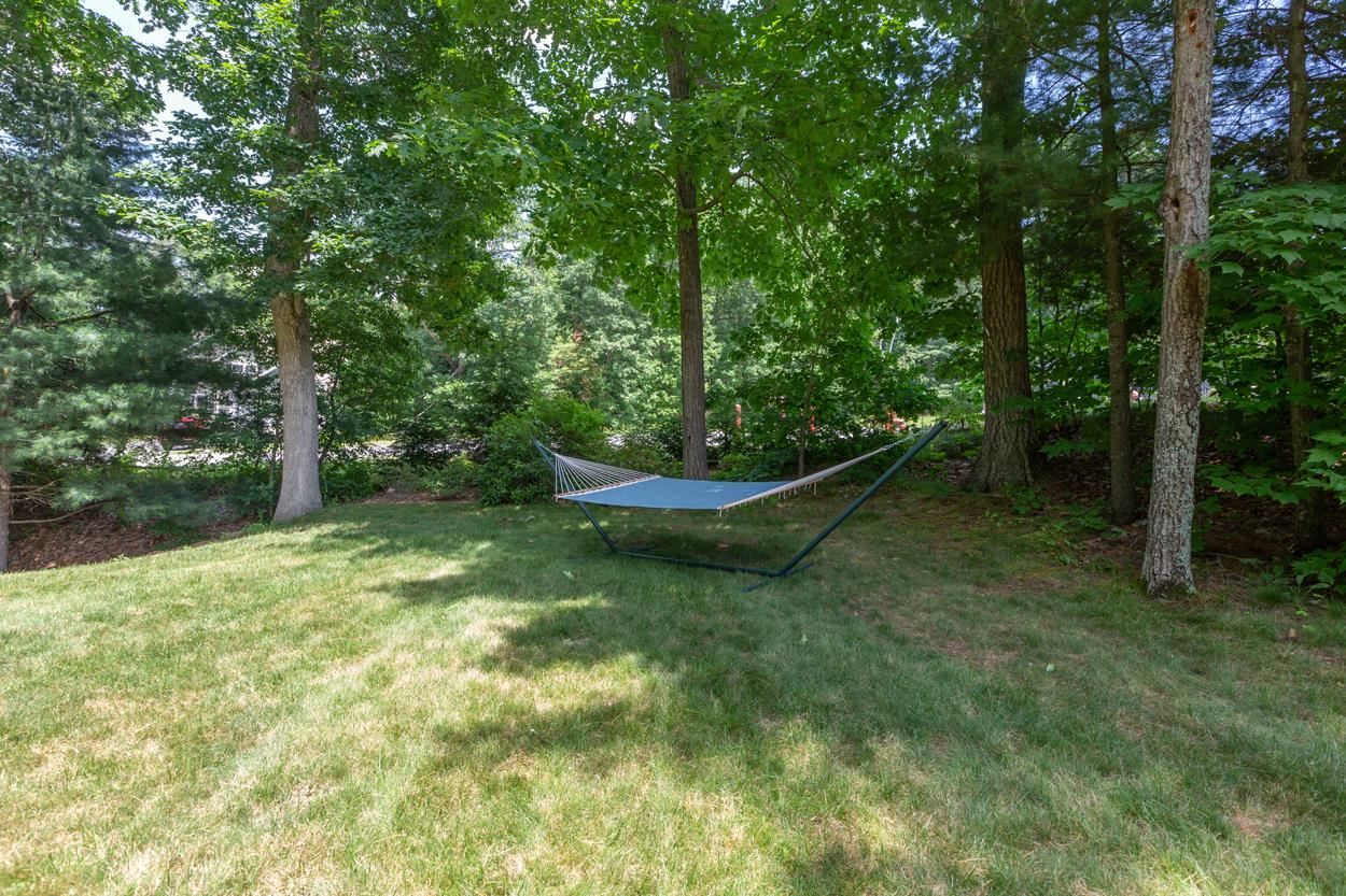 159 Lawrence Corner Road Pelham, NH 03076 - Photo 6 of 40