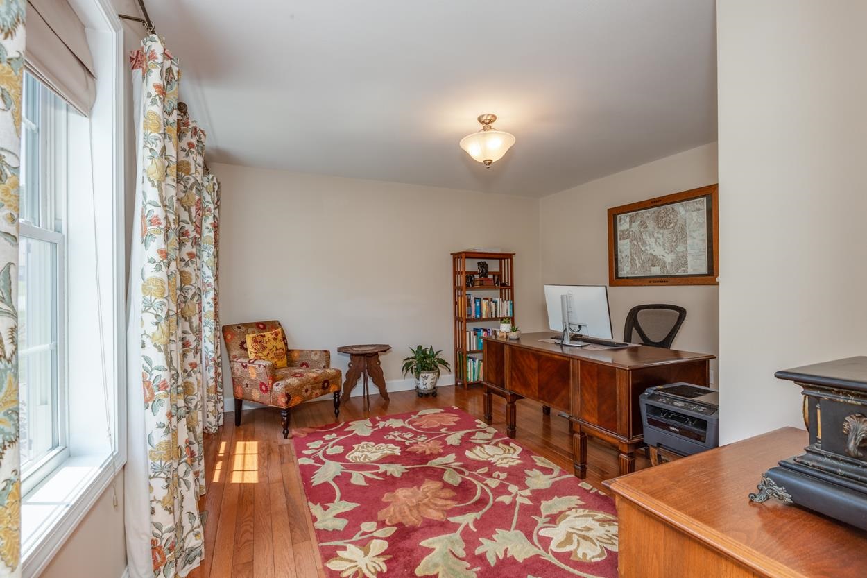 159 Lawrence Corner Road Pelham, NH 03076 - Photo 10 of 40