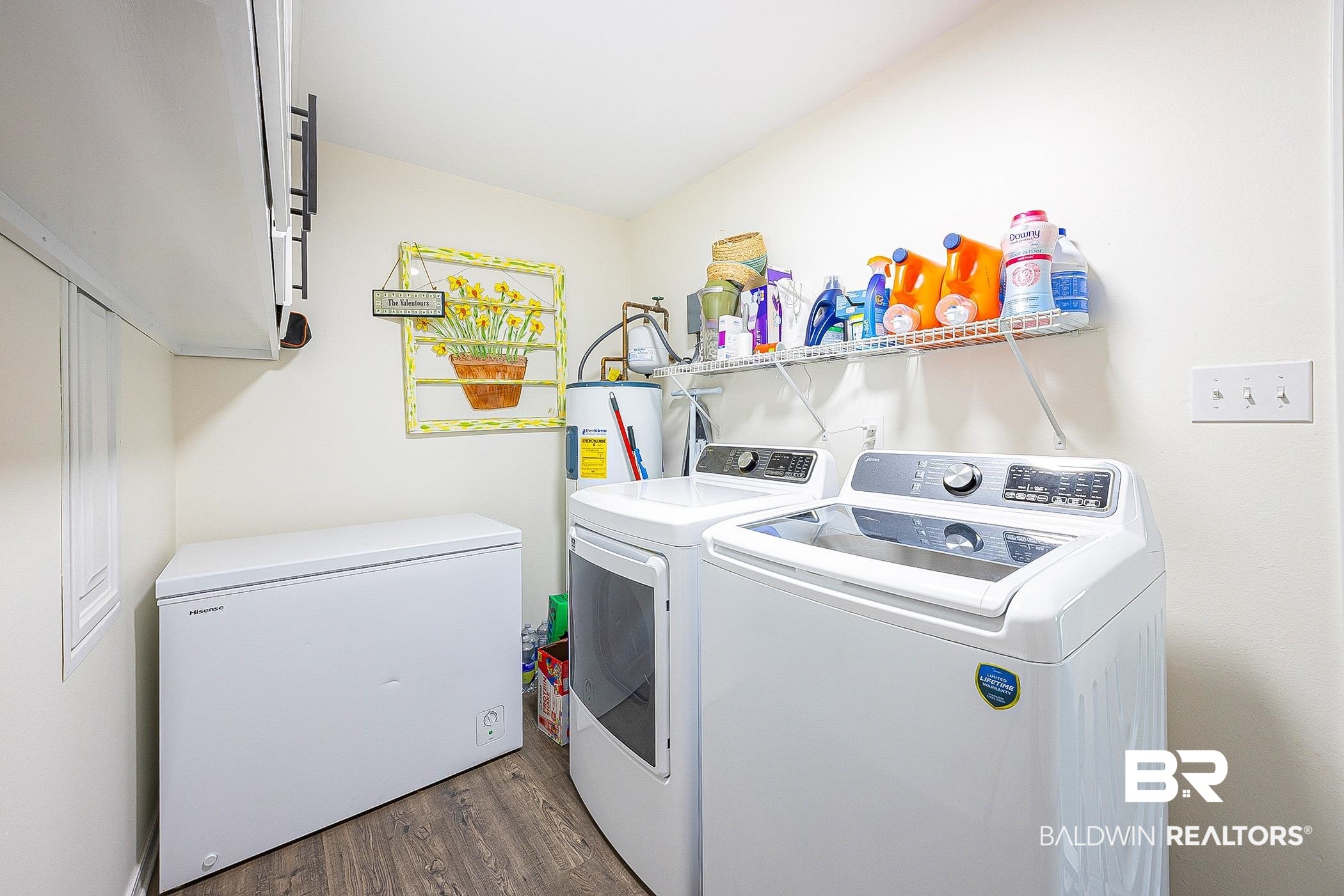 5304 Lansdowne Drive Mobile, AL 36693 - Photo 24 of 28 Laundry
