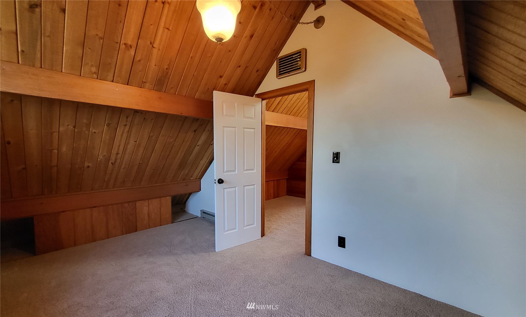 1040 Spath Road Sequim, WA 98382 - Photo 16 of 34 a view of an empty room