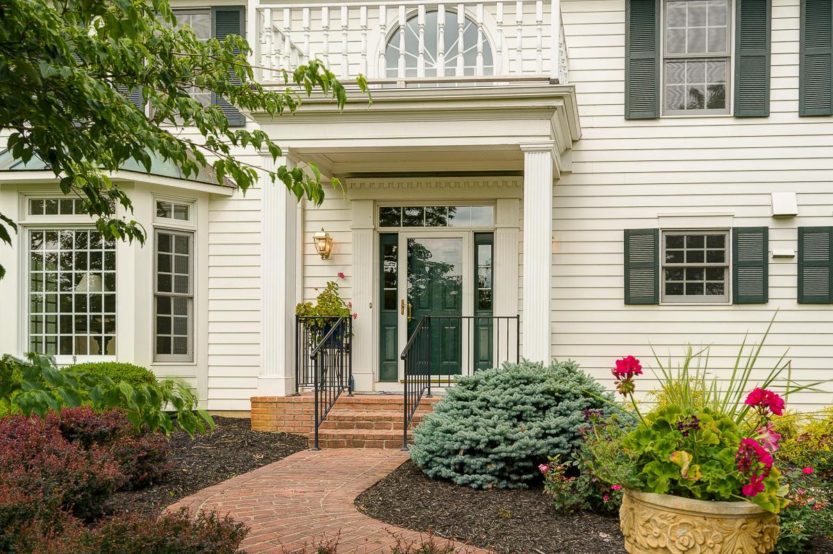 7864 Harriott Road Dublin, OH 43017 - Photo 5 of 76 Gallery Image 5