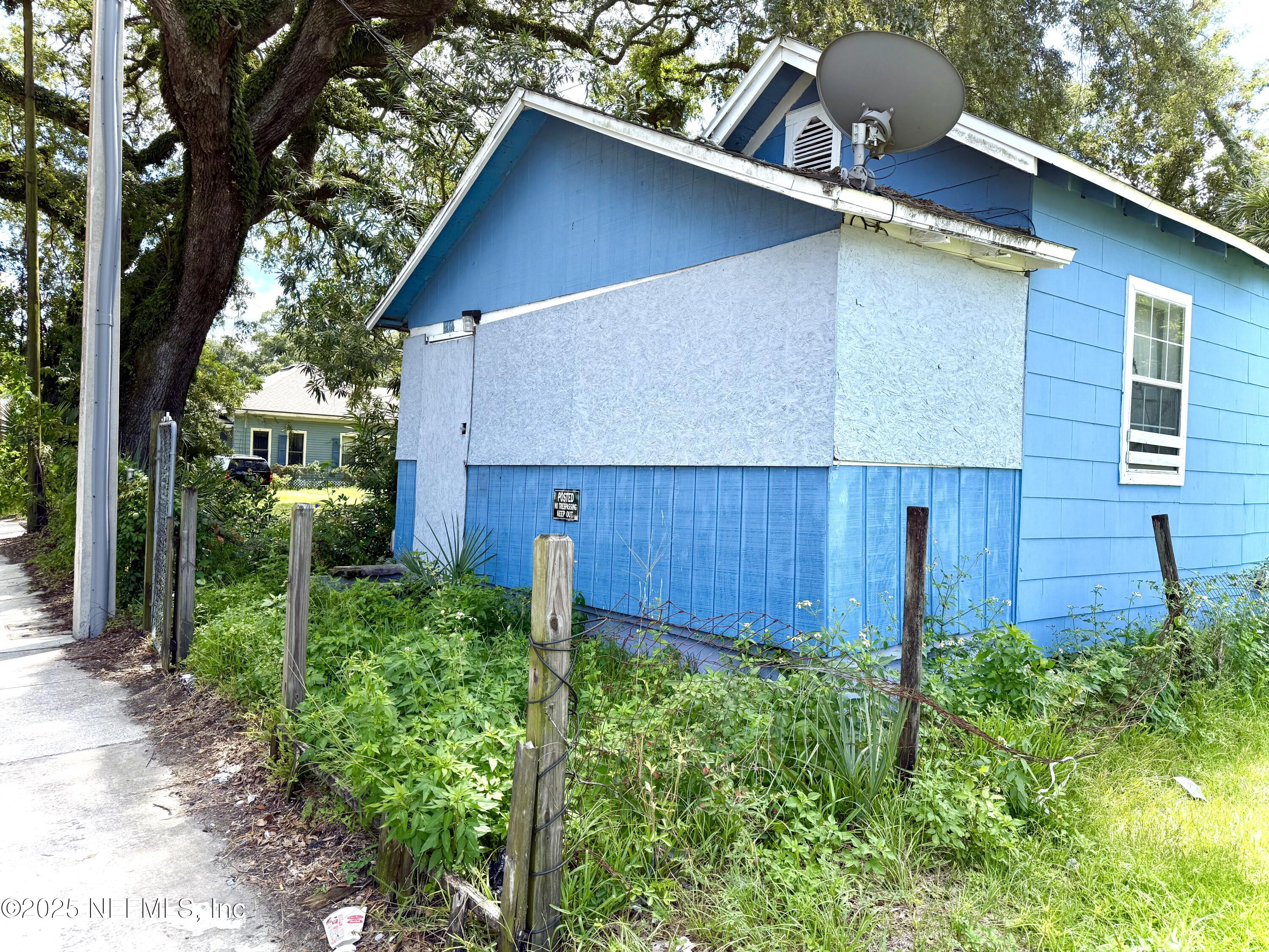 1464 Kings Road Jacksonville, FL 32209 - Photo 3 of 4 IMG_0156