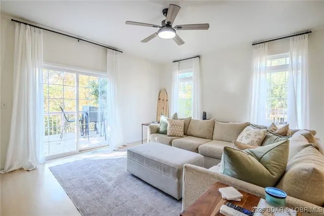 $274,900 | 1095 Cherokee Road, Lake Ozark, MO 65049