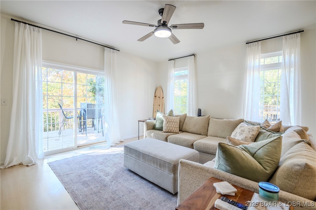 1095 Cherokee Road Lake Ozark, MO 65049 - Photo 11 of 23