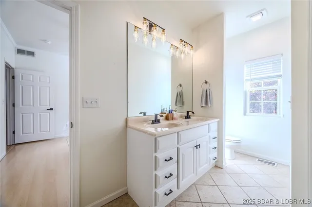 $274,900 | 1095 Cherokee Road, Lake Ozark, MO 65049