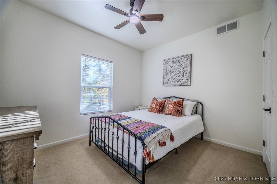 1095 Cherokee Road Lake Ozark, MO 65049 - Photo 17 of 23