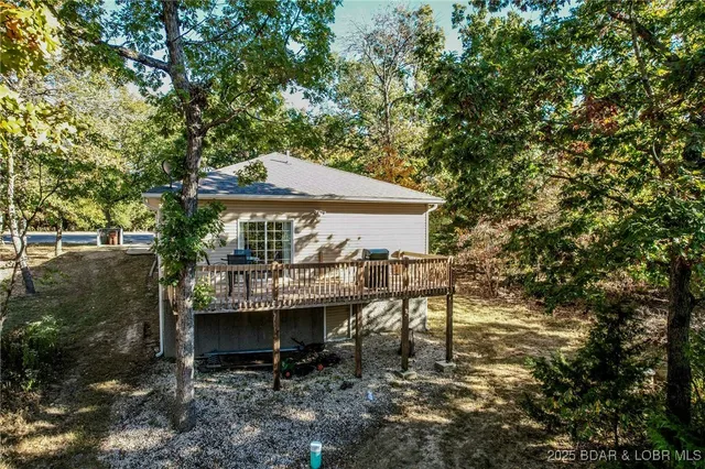 $274,900 | 1095 Cherokee Road, Lake Ozark, MO 65049