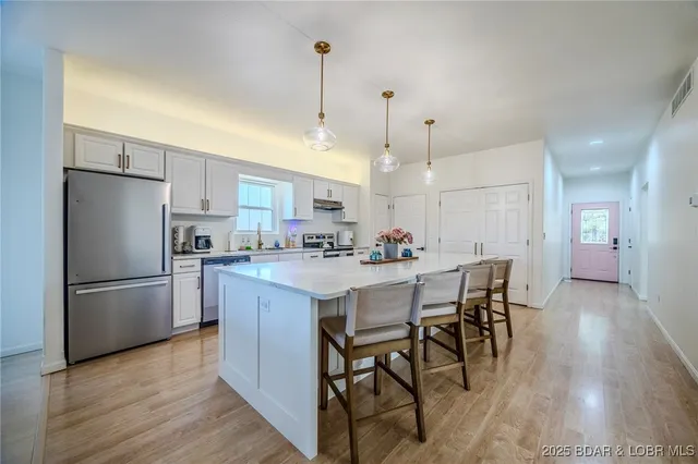 $274,900 | 1095 Cherokee Road, Lake Ozark, MO 65049