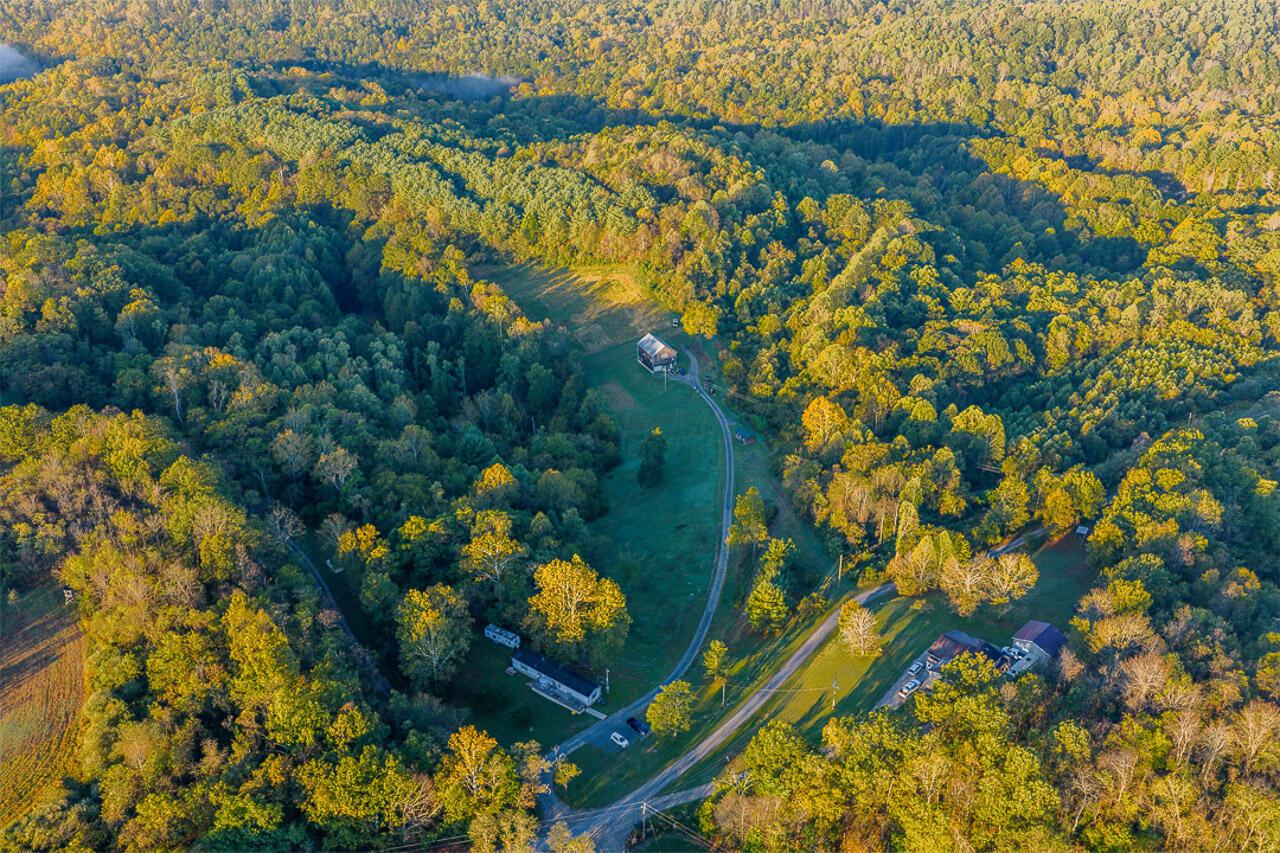 21995 Harrons Ridge Road Dexter City, OH 45727 - Photo 11 of 32 11
