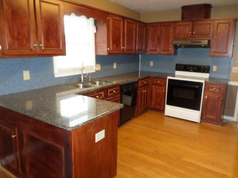 7232 Midland Chase Loop Columbus, GA 31909 - Photo 7 of 13 Gallery Image 7
