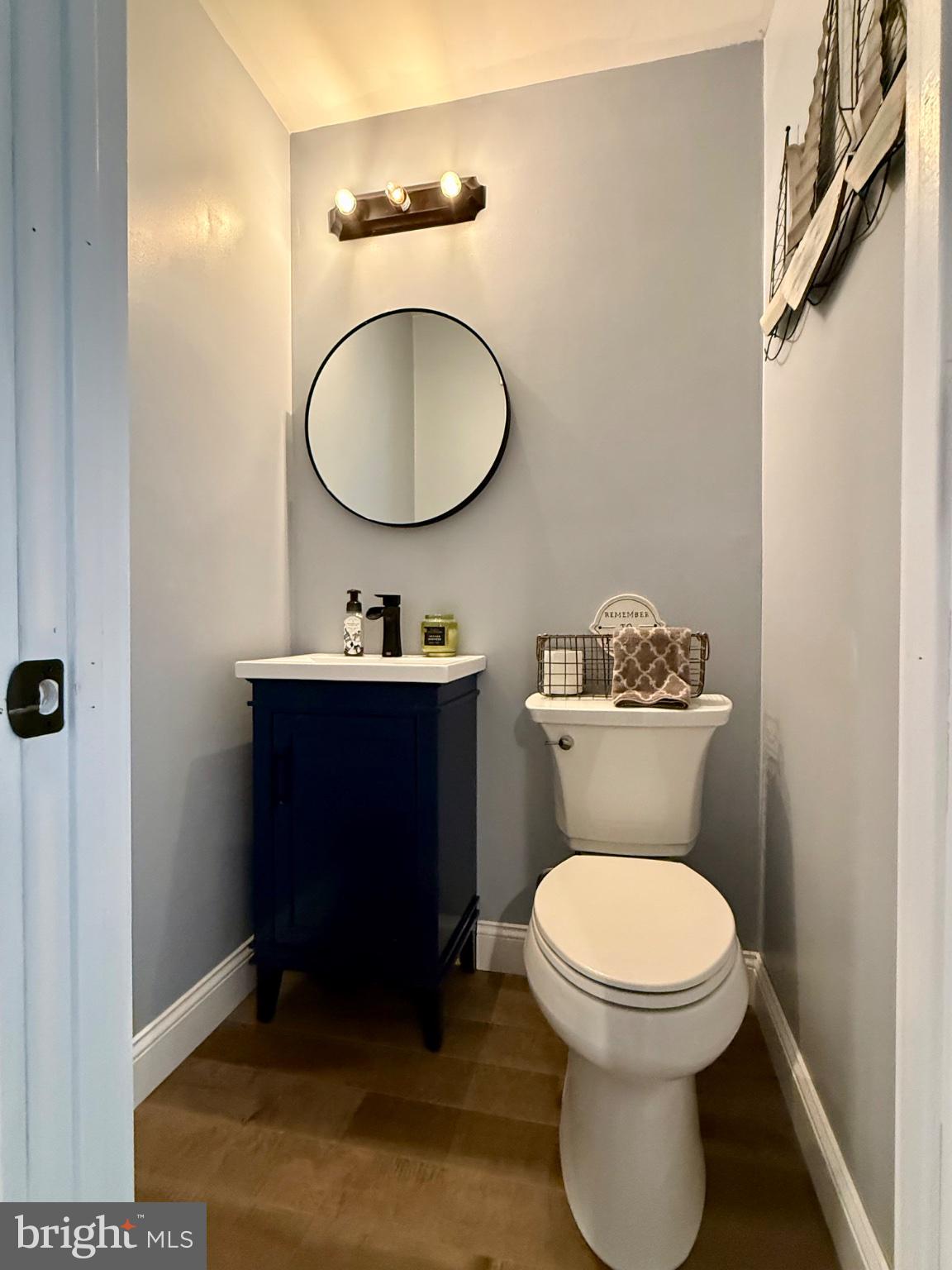 12820 Elnora Road Philadelphia, PA 19154 - Photo 17 of 31 Charming half-bath with modern flair.
