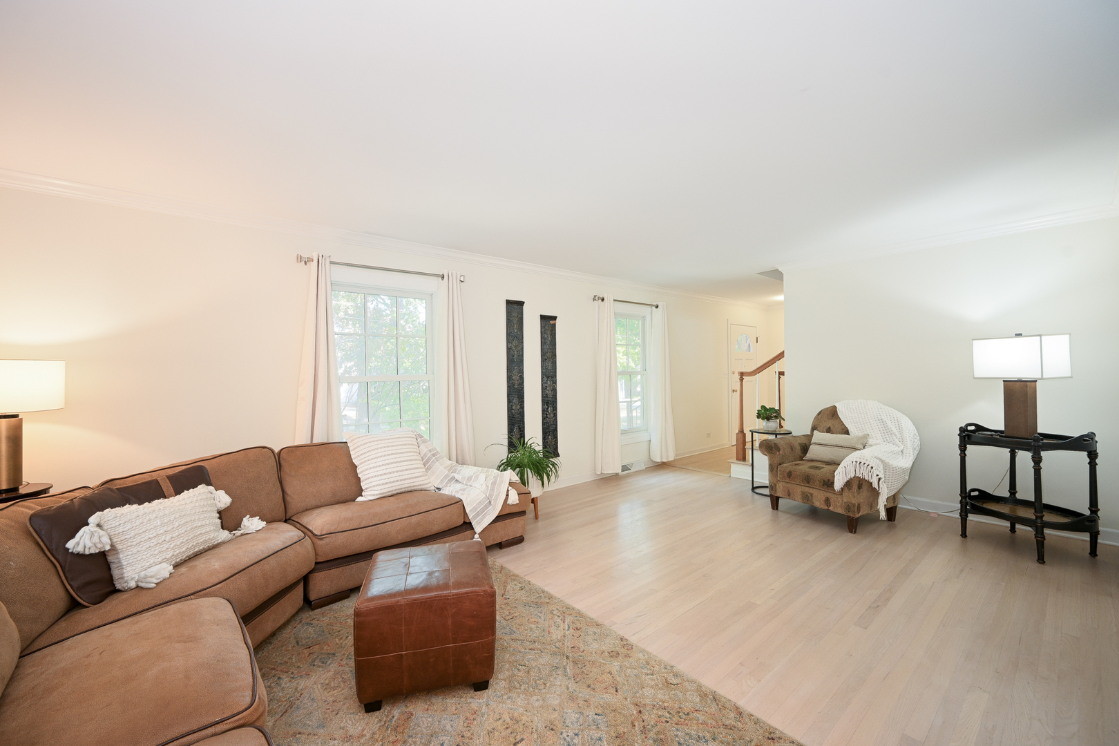 571 Oak Street Glen Ellyn, IL 60137 - Photo 6 of 34