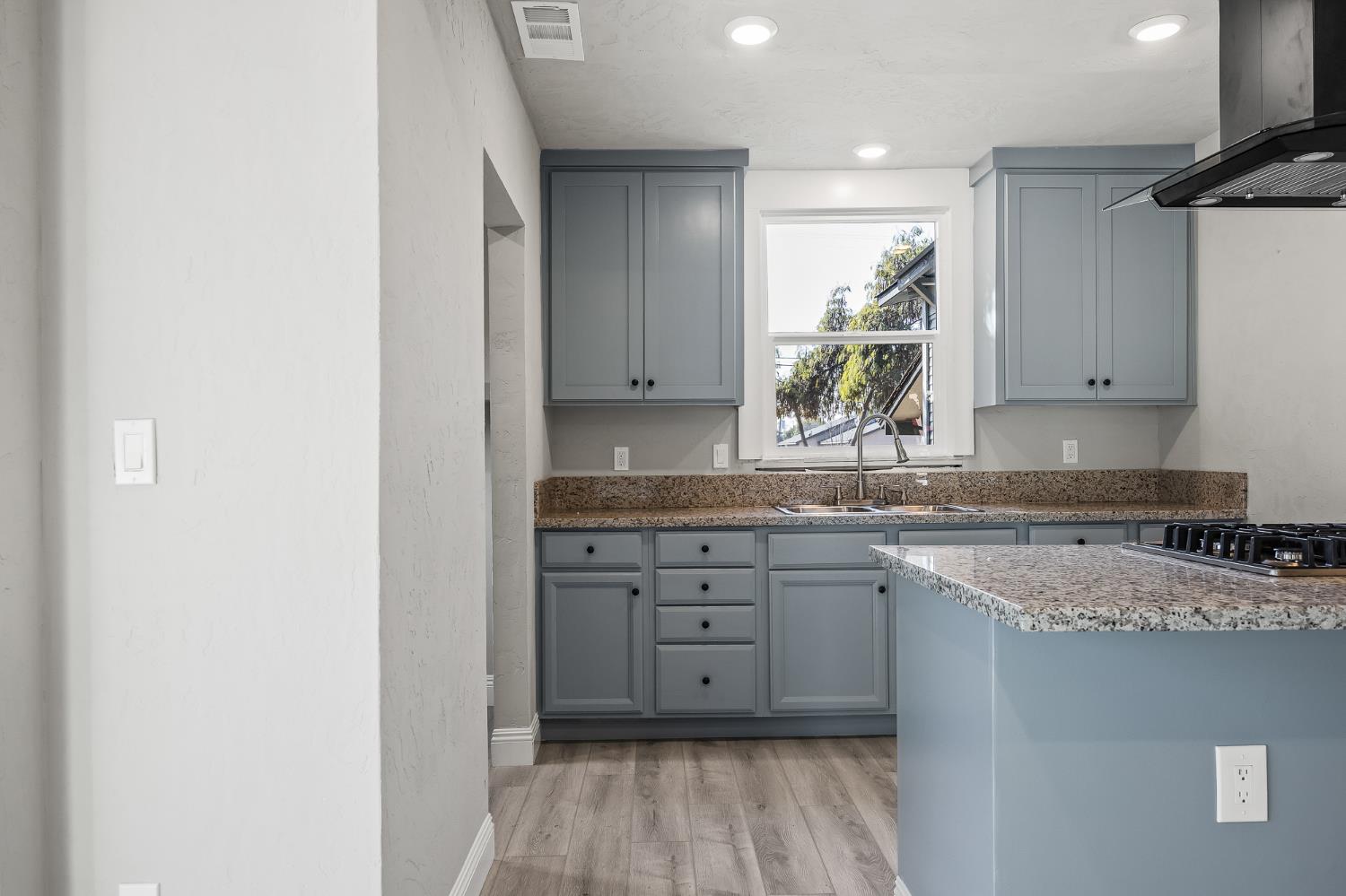 1133 A Street Fresno, CA 93706 - Photo 33 of 43