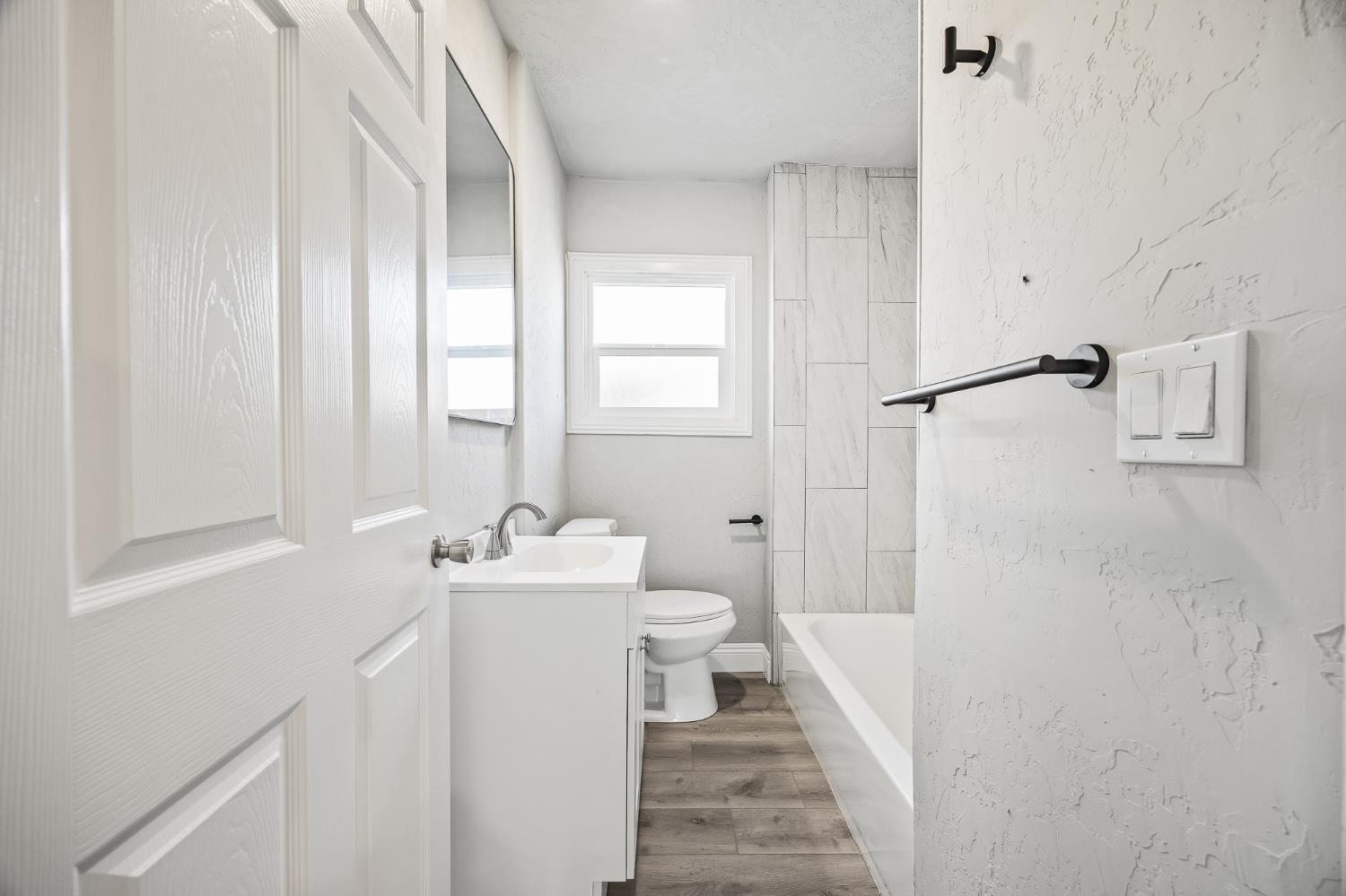 1133 A Street Fresno, CA 93706 - Photo 7 of 43