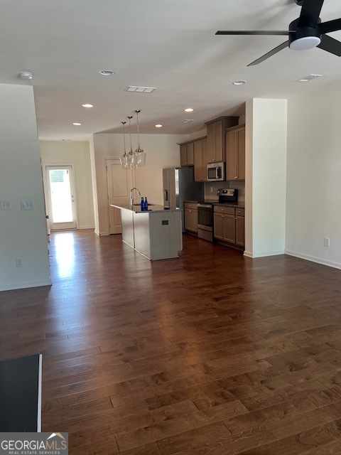 832 Ambient Way Atlanta, GA 30331 - Photo 8 of 20 Gallery Image 8