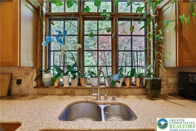 $1,265,000 | Undisclosed Address, Lakeville, PA 18438