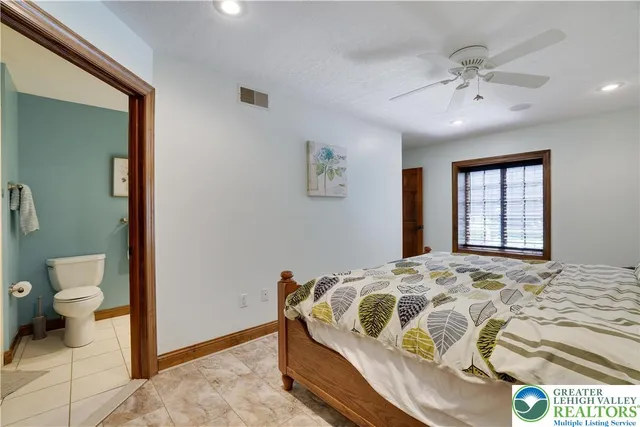 $1,265,000 | Undisclosed Address, Lakeville, PA 18438