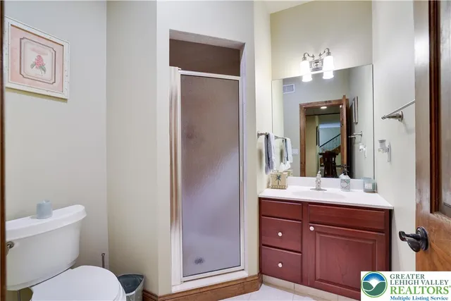 $1,265,000 | Undisclosed Address, Lakeville, PA 18438