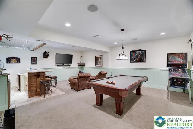 $1,265,000 | Undisclosed Address, Lakeville, PA 18438