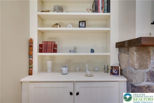 $1,265,000 | Undisclosed Address, Lakeville, PA 18438