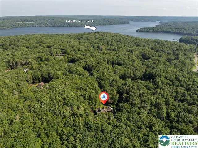 $1,265,000 | Undisclosed Address, Lakeville, PA 18438