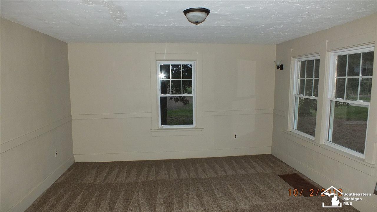 5532 Robinson Road Petersburg, MI 49270 - Photo 13 of 27 31361752-13.JPG