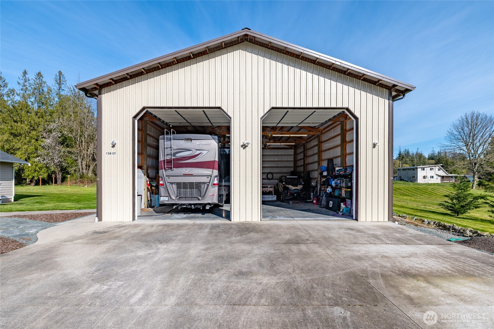 13837 Bayview Road Mount Vernon, WA 98273 - Photo 32 of 37 Gallery Image 32