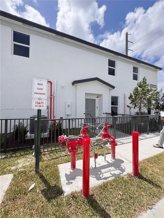 $2,500 | 15615 Southwest 280th Street, Unit 10, Homestead, FL 33032