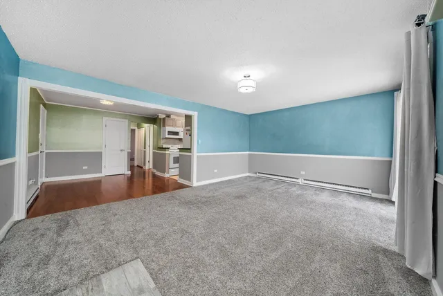 $154,900 | 7102 West 107th Street, Unit 3F, Worth, IL 60482