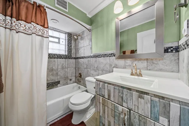 $154,900 | 7102 West 107th Street, Unit 3F, Worth, IL 60482