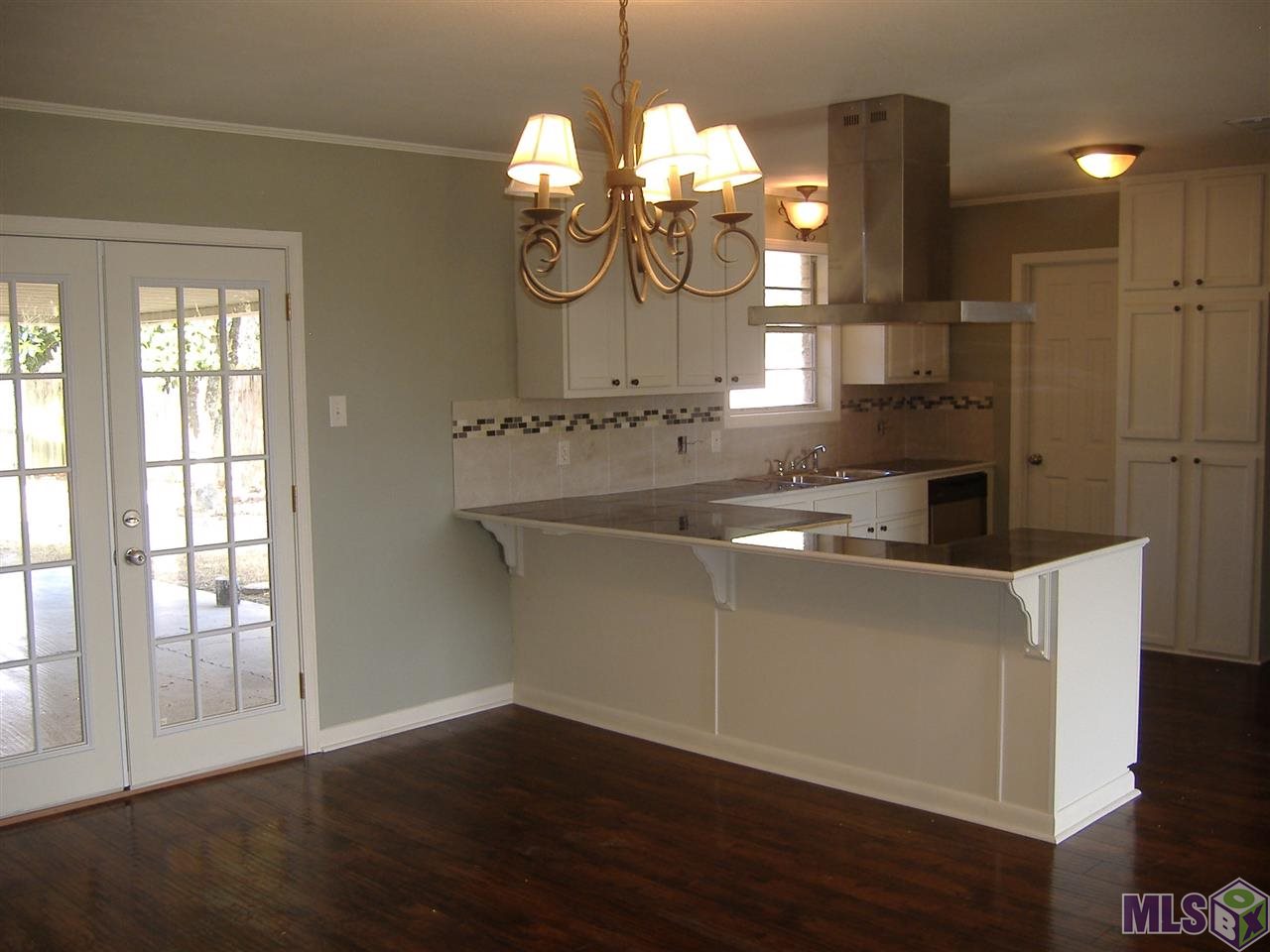 385 Bon Crest Avenue Baton Rouge, LA 70807 - Photo 4 of 15 Gallery Image 4