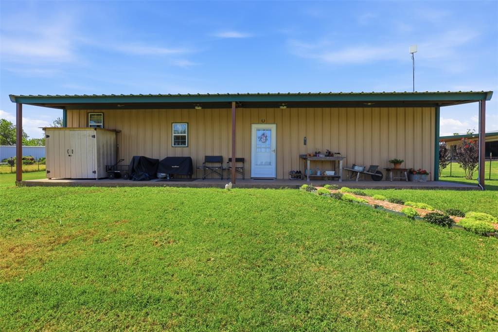 5770 West Highway 199 Springtown, TX 76082 - Photo 23 of 40