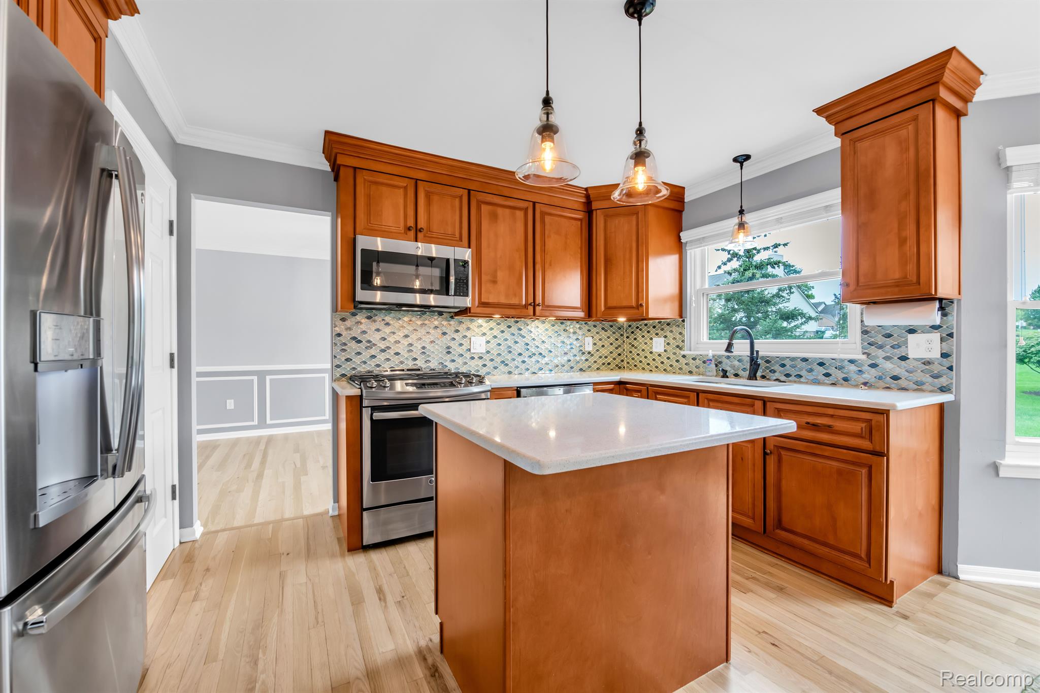 3878 Kossuth Road Lake Orion, MI 48360 - Photo 10 of 40 kitchen