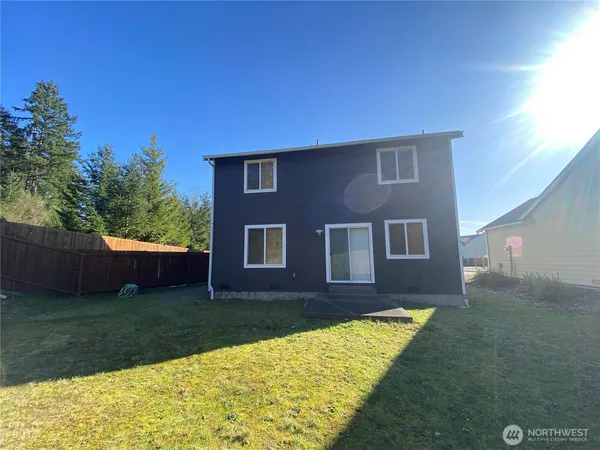 $500,000 | 19905 100th Ave Court East, Graham, WA 98338