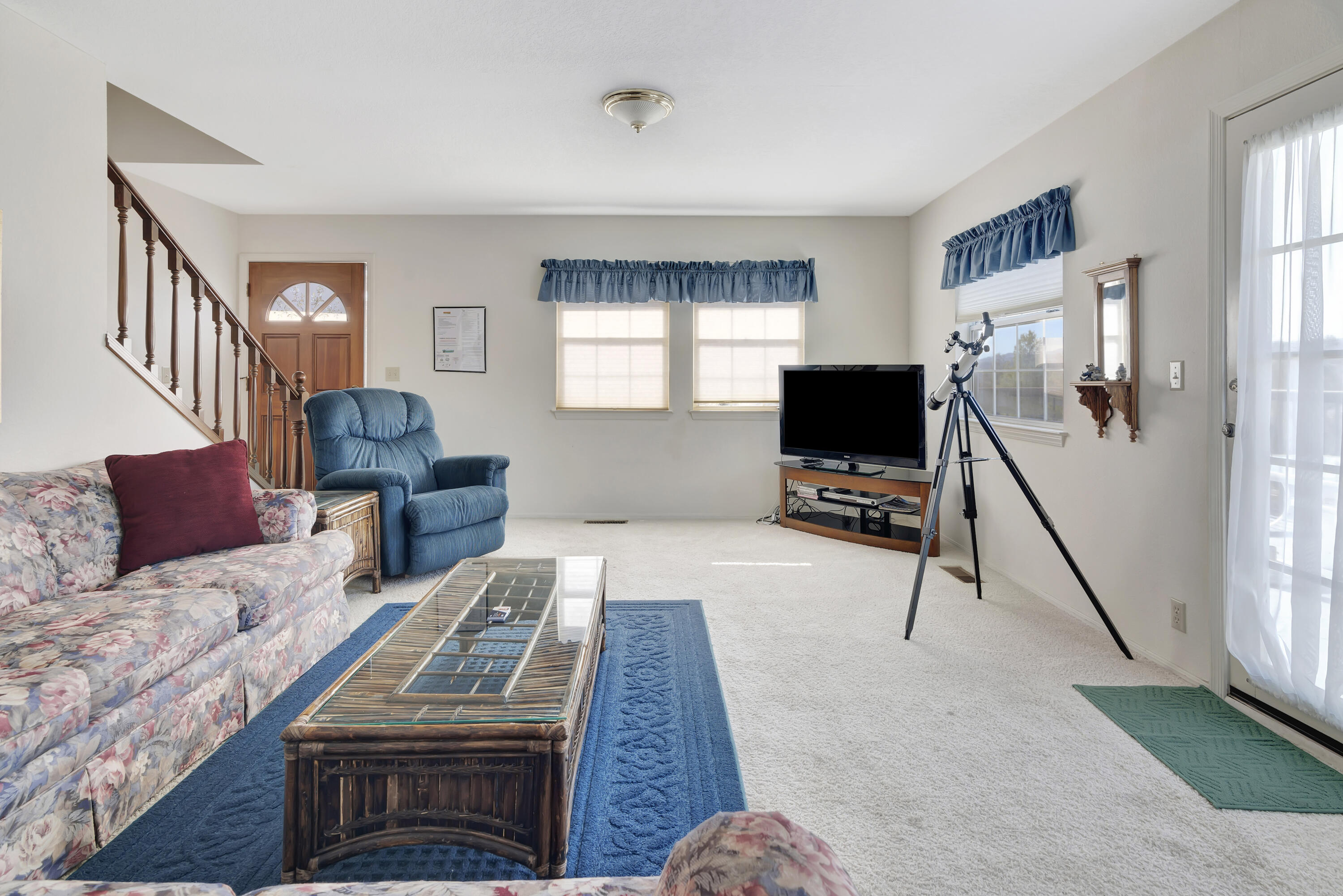 2445 Stern Deck Road Bradley, CA 93426 - Photo 5 of 20 DSC_0589