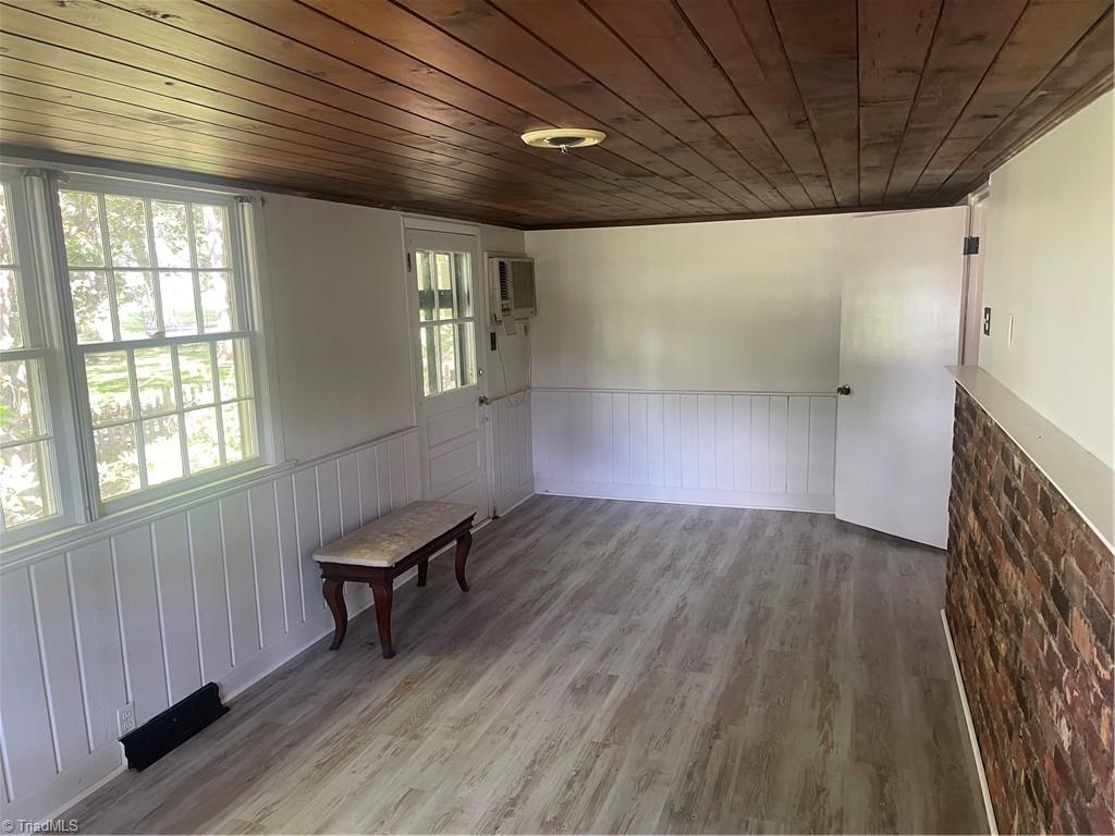 2281 Olivet Church Road Winston-Salem, NC 27106 - Photo 6 of 19