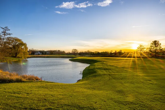 $1,199,000 | 28790 Sky Crest Drive, Mundelein, IL 60060